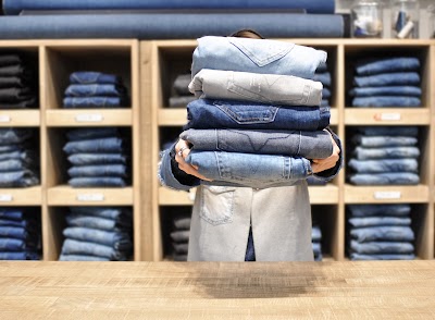 clothing-store
