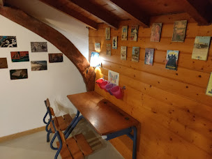 Photo n°7 de Gîte Le Chalet du Montaigut à Bertren (Lodge)