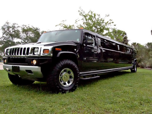 Longmont Limos & Party Buses - Thumbnail