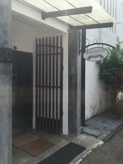 Photos of Salon Romany