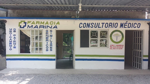 Consultorio y "Farmacia Marina"