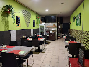 Photo n°1 de Restaurant-épicerie Brasa St Antonio à Clamart (Épicerie)
