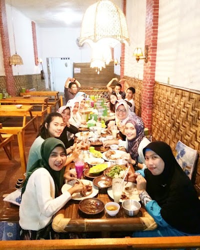 Photos of Pecel Lele 25