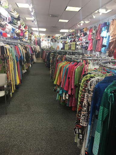 Liza's Fashion Designer Label For Less - Thumbnail