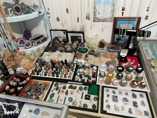 Jim's Gems & Jewelry - Thumbnail