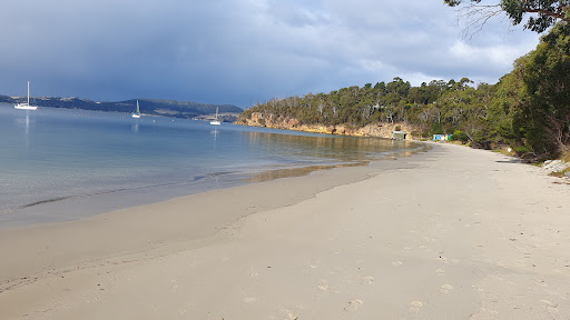 Coningham Beach - Thumbnail