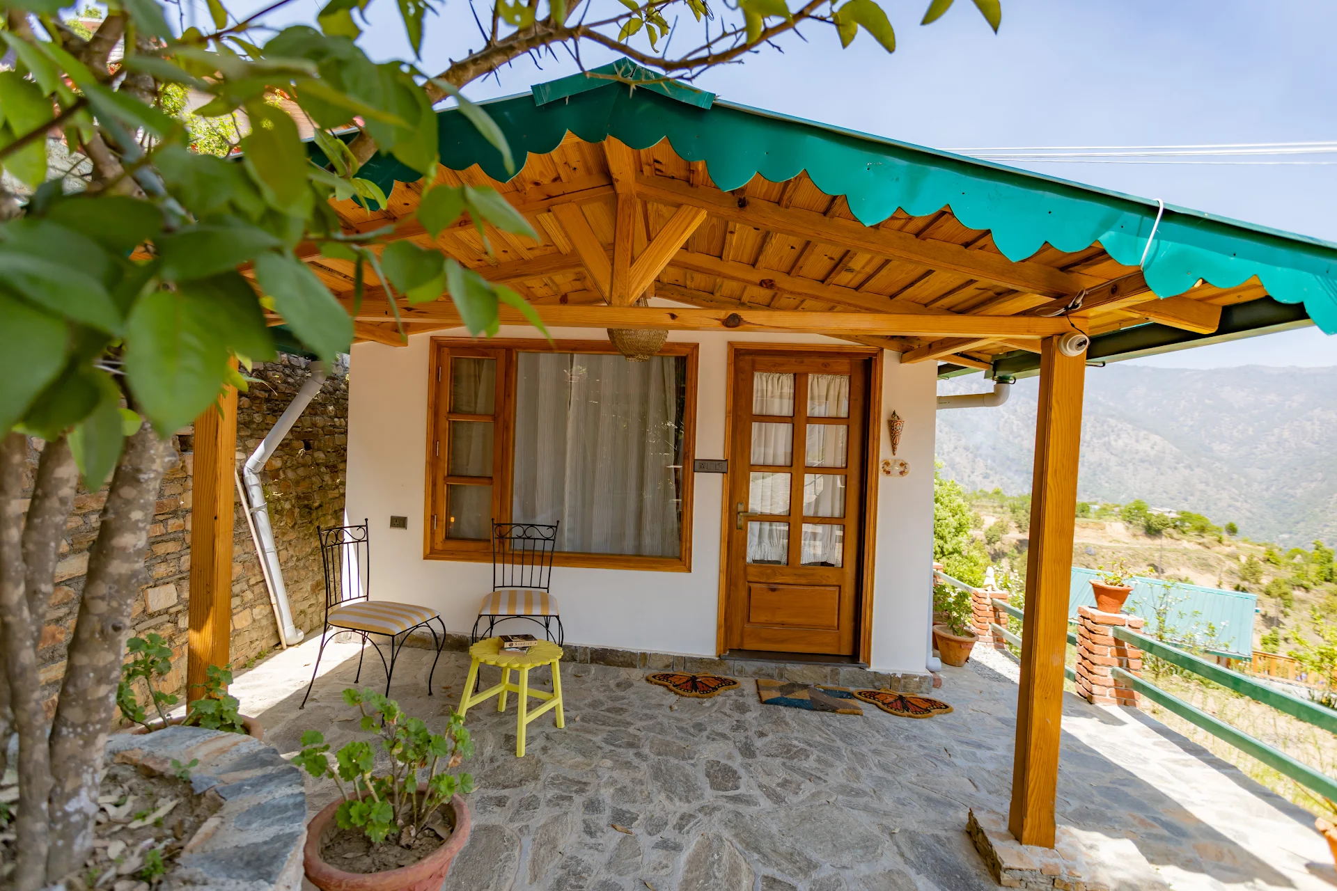 Seclude Ramgarh, Willows