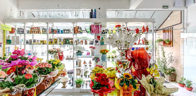 Comentários e avaliações sobre Floricultura Pérola