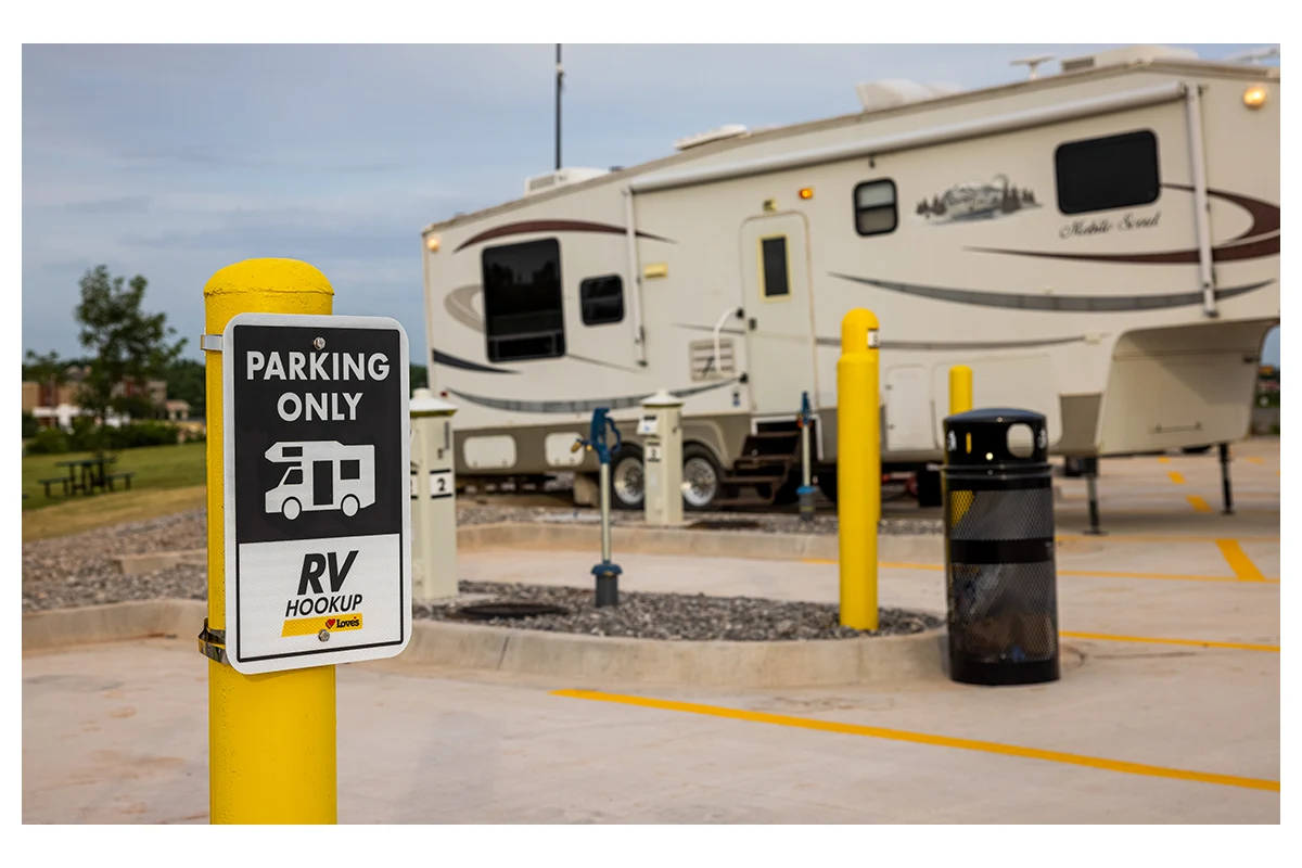 Love's RV Hookup