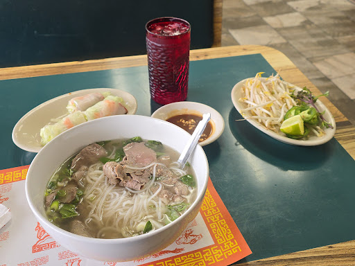 Vietnam House Restaurant - Thumbnail