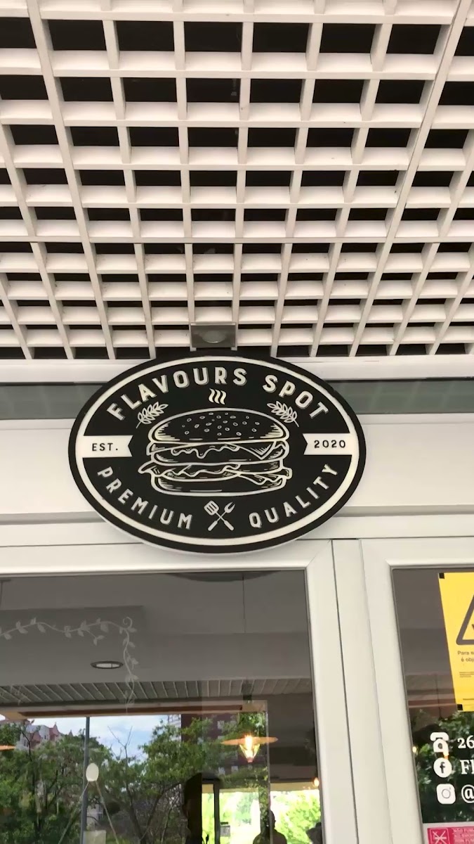 Flavours Spot — photo 1
