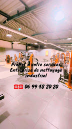 Photo n°14 de ProNet à Évry-Courcouronnes (Entreprise de nettoyage de vitres)