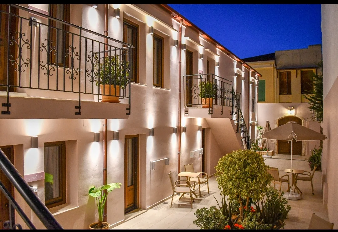 Philikon Luxury Suites