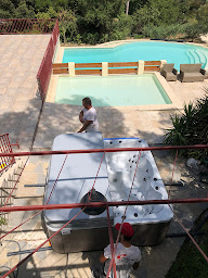 Photo n°6 de Albe Occitanie Entretien Piscine et Magasin Piscine Gard à Marguerittes (Service de réparation de piscines)