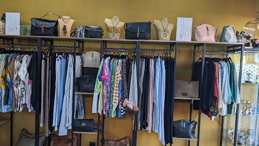 MiManuela Moda y Complementos Getafe - Thumbnail
