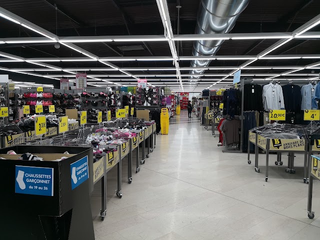 B&M