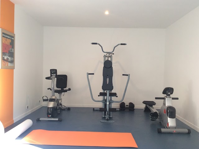 BIEN LOIN D'ICI - SPA B&B - NÎMES