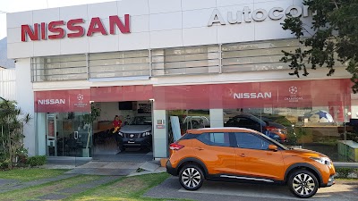 Photos of Nissan Autocom Zit&aacute;cuaro