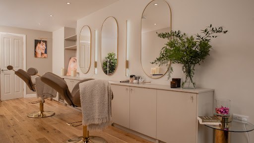 UDB Skin Clinic – Transformative Treatments & Bespoke Skincare