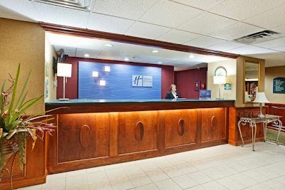 Photos of Holiday Inn Express Louisville Northeast
