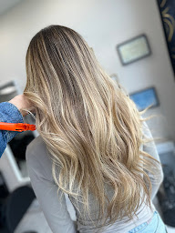 Photo n°6 de Coiffure o en couleurs à Anse (Salon de coiffure)