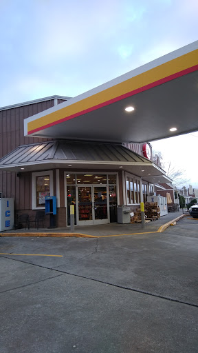 Townsend IGA - Visual
