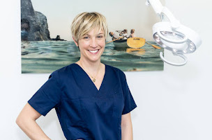 Photo n°2 de Cabinet Dentaire Dr Poupeney Céline à Lyon (Dentiste)