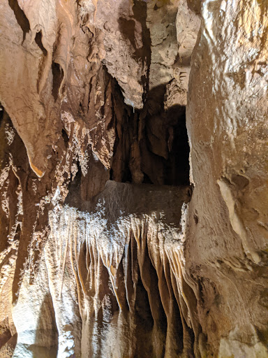 Talking Rocks Cavern - Visual