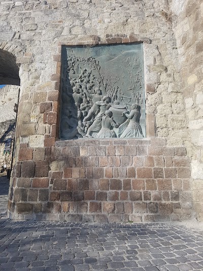 Photos of City Hall Eger