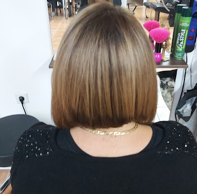 Mónika Szépségvaràzs