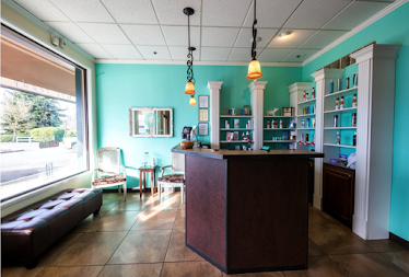 SunsUp Tan Wellness Spa Canby