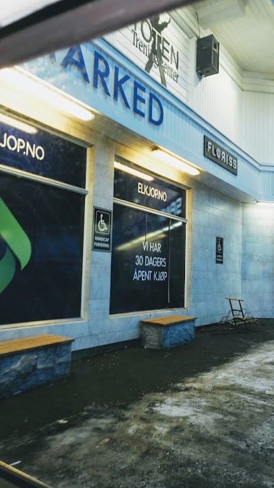 Photos of Elkj&oslash;p Dokka
