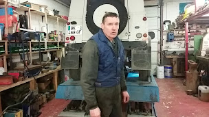 Photo n°20 de Mourmelon Vintage garage à Mourmelon-le-Petit (Garage automobile)