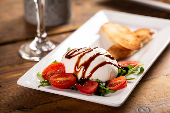 Amalfi Cucina + Mercato by null