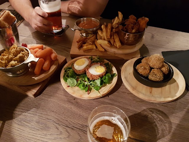 The Hopscotch Pub & Brewery