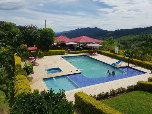 Hotel & Restaurante Campestre La Siria