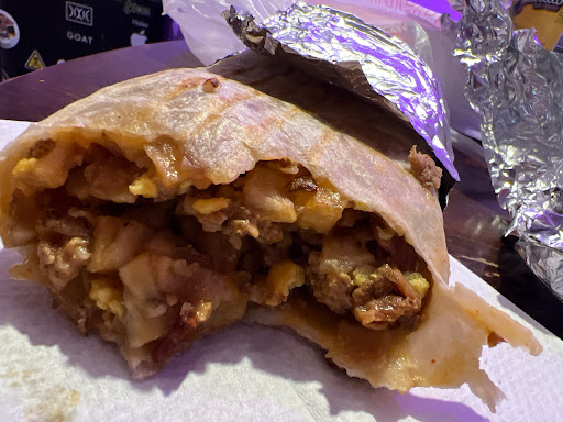 Riccos Burritos - Thumbnail