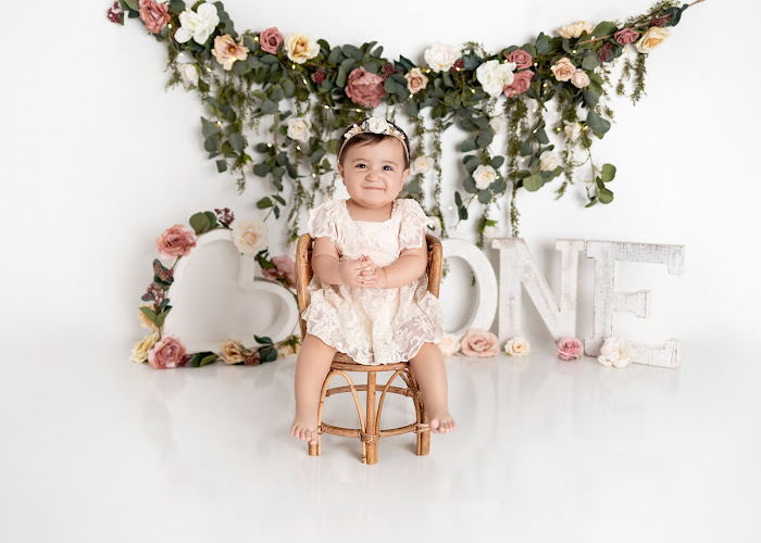 Newborn Photos By Catalina — photography studio in Bakersfield, CA