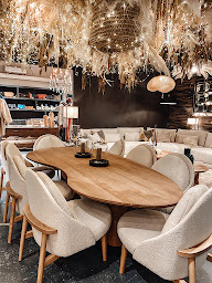 Photo n°24 de UHB DECORATION à Bourron-Marlotte (Magasin de vêtements pour femmes)