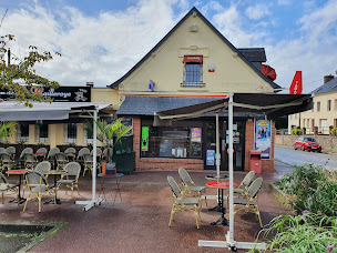 Photo n°13 de Le canon de la mailleraye à Arelaune-en-Seine (Bar-tabac)