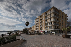 Photo n°13 de Agence Le Portique à Le Lavandou (Agence immobilière)