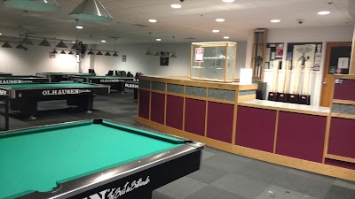 Student Center Bowling & Billiards