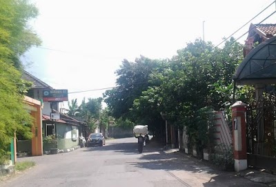 Photos of Bracini