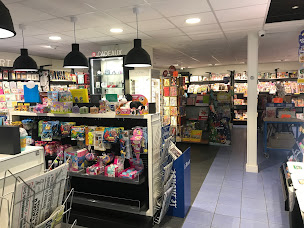 Photo n°2 de Tabac Loto Presse Lacroix st ouen à Lacroix-Saint-Ouen (Magasin de jouets)