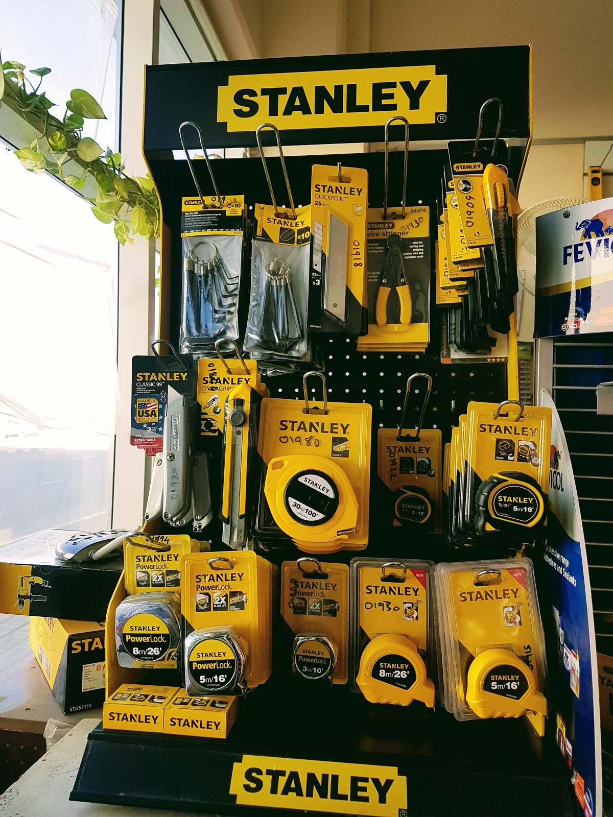 Casablanca Hardware Trading L.L.C. - صورة 3