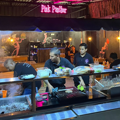 Pink Panther Burgers & Chicken, Tulum