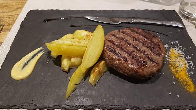 Baki Restaurant Bar
