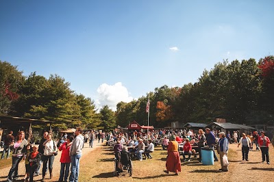 Photos of Prairie Peddler Festival