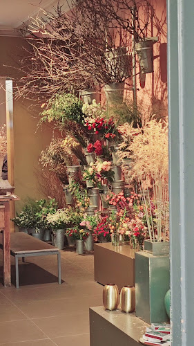 Rezensionen über Blumenbinder Regula Guhl in Zürich - Blumengeschäft