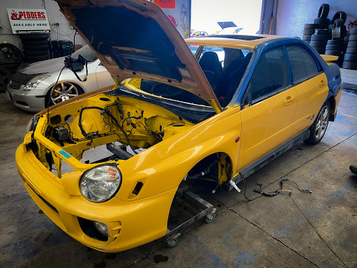 Garage Full Throttle Pty Ltd - Thumbnail